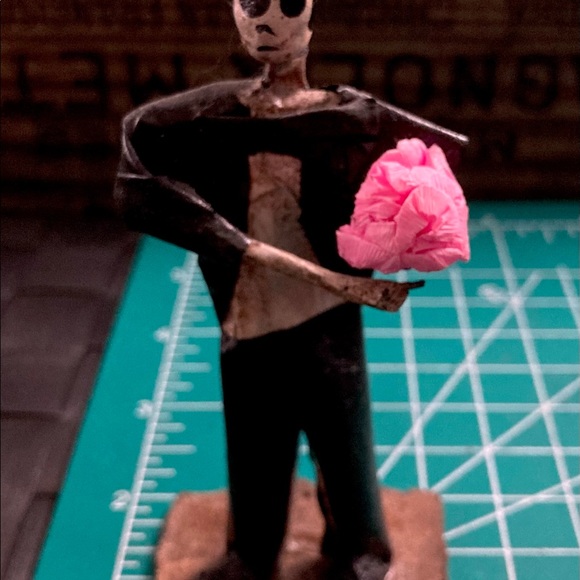 Day of the Dead Paper Maché Catrina Sculptures Dia de los Muertos Halloween - Picture 6 of 16